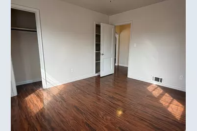 562 N 1000 W, Salt Lake City, UT 84116 - Photo 12