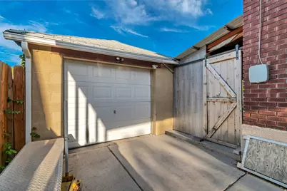 562 N 1000 W, Salt Lake City, UT 84116 - Photo 20