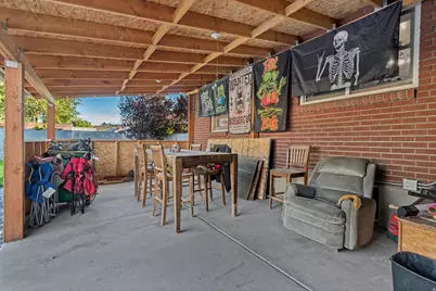 562 N 1000 W, Salt Lake City, UT 84116 - Photo 24