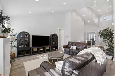 5729 N Timber Ln, Stansbury Park, UT 84074 - Photo 8