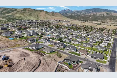 14639 S Annika Run Dr W #16, Herriman, UT 84096 - Photo 12