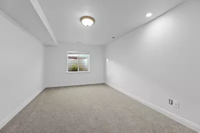 405 N 2975 W, Layton, UT 84041 - Photo 50