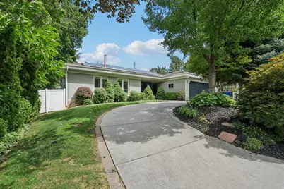 2451 E Murray Holladay Rd S, Holladay, UT 84117 - Photo 30