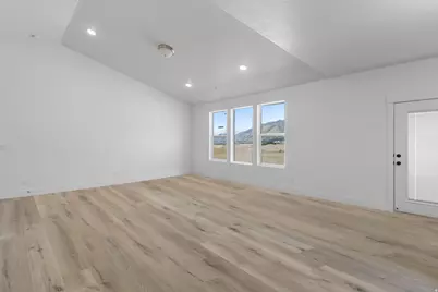 660 S 50 E, Hyde Park, UT 84341 - Photo 12