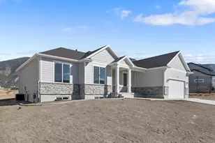 660 S 50 E, Hyde Park, UT 84341 - Photo 8