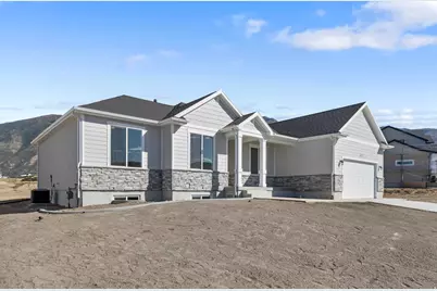 660 S 50 E, Hyde Park, UT 84341 - Photo 4