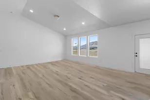 660 S 50 E, Hyde Park, UT 84341 - Photo 16
