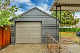 768 N 1300 W, Salt Lake City, UT 84116 - Photo 32