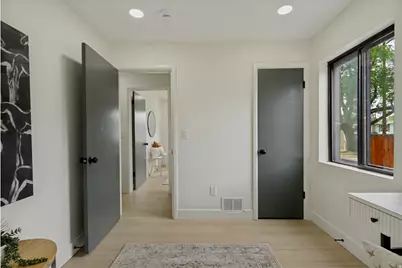 768 N 1300 W, Salt Lake City, UT 84116 - Photo 20