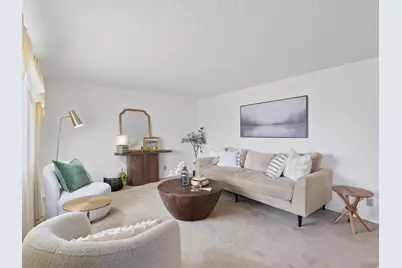 2367 W 4600 S, Roy, UT 84067 - Photo 4