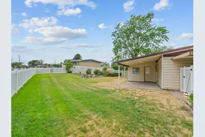 2367 W 4600 S, Roy, UT 84067 - Photo 30