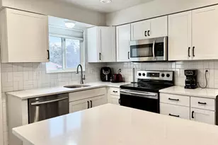 284 N 500 W, Clearfield, UT 84015 - Photo 12
