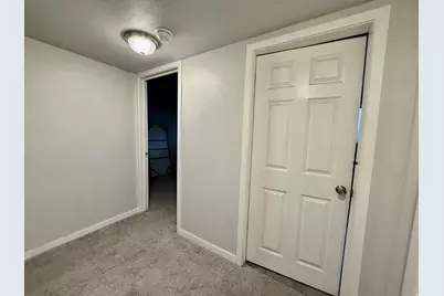 284 N 500 W, Clearfield, UT 84015 - Photo 22