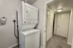 284 N 500 W, Clearfield, UT 84015 - Photo 30