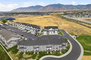 828 N Glen Eagles Ct W, Tooele, UT 84074 - Photo 34
