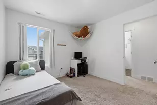 828 N Glen Eagles Ct W, Tooele, UT 84074 - Photo 16