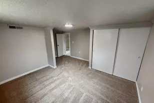241 N 7th St E, Tooele, UT 84074 - Photo 26