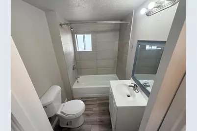 241 N 7th St E, Tooele, UT 84074 - Photo 12