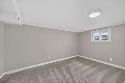 241 N 7th St E, Tooele, UT 84074 - Photo 56