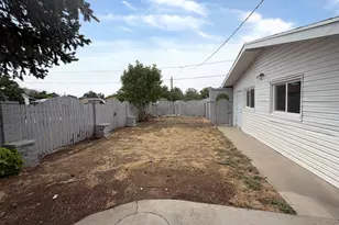 241 N 7th St E, Tooele, UT 84074 - Photo 36