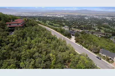 2461 S Maple Hills Dr E #24, Bountiful, UT 84010 - Photo 8