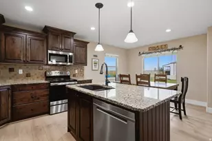3257 W 2975 N, Plain City, UT 84404 - Photo 8