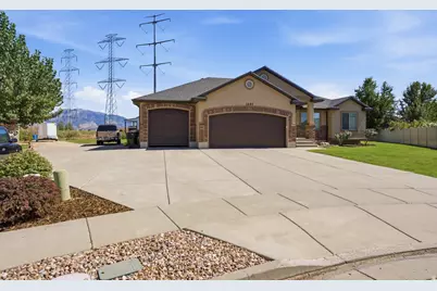 3257 W 2975 N, Plain City, UT 84404 - Photo 2