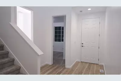 1123 E Postmark Pl N, Eagle Mountain, UT 84005 - Photo 2