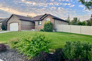 1483 W 2340 N, Clinton, UT 84015 - Photo 1