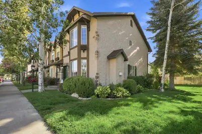 89 S Hamlet Cir W, Midway, UT 84049 - Photo 2