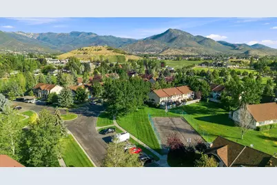 89 S Hamlet Cir W, Midway, UT 84049 - Photo 22