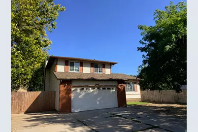 2466 N 1050 W, Layton, UT 84041 - Photo 2