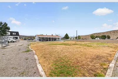 265 S 400 E, Mayfield, UT 84643 - Photo 42