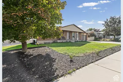 4627 S Solano Cir W, West Valley, UT 84120 - Photo 38