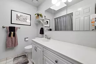 479 E Evesham Dr, Murray, UT 84107 - Photo 34