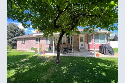 1417 W 1360 N, Clinton, UT 84015 - Photo 6