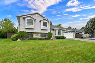 2425 E View Dr, South Weber, UT 84405 - Photo 1