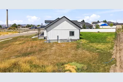 450 W 80 S, Richmond, UT 84333 - Photo 8