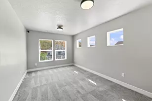 2050 W Marble Fox Cir, Lehi, UT 84048 - Photo 20