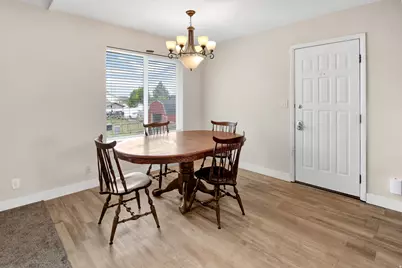 1198 Riverview Dr, Garland, UT 84312 - Photo 4