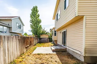 3438 W Charlesworth Cir, West Jordan, UT 84088 - Photo 28