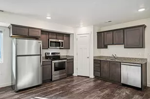 4215 E Oconnell Ln, Eagle Mountain, UT 84005 - Photo 8