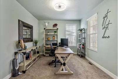 2052 W Phillips St, Kaysville, UT 84037 - Photo 6