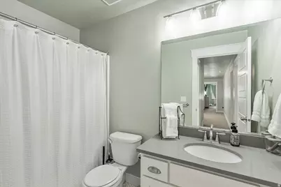 2052 W Phillips St, Kaysville, UT 84037 - Photo 28