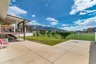 1102 E Sleepy Hollow Ln S, Sandy, UT 84094 - Photo 30