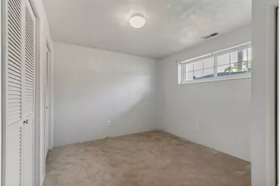 1102 E Sleepy Hollow Ln S, Sandy, UT 84094 - Photo 16