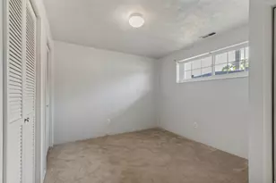 1102 E Sleepy Hollow Ln S, Sandy, UT 84094 - Photo 16