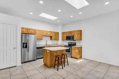 44 W 200 N #5, Bountiful, UT 84010 - Photo 12