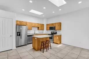 44 W 200 N, Bountiful, UT 84010 - Photo 12