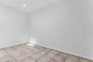 44 W 200 N, Bountiful, UT 84010 - Photo 28